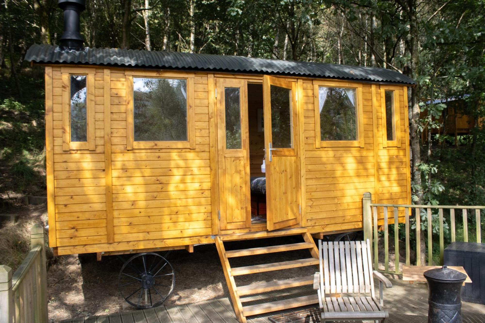 Pike's In The Woods Campsite *